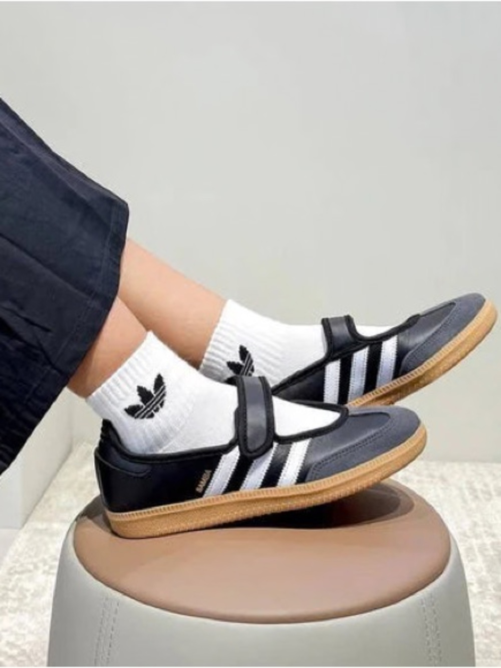 adidas womens Samba Jane Mary-Jane Sneakers - Black/White/Gold - Sz 7.5